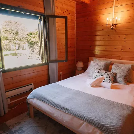 펜션 Entre Vinedos *