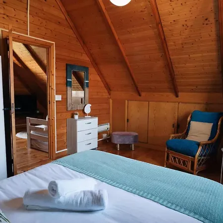 Entre Vinedos La Guardia