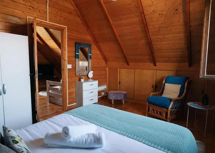 Entre Vinedos Лягвардиа